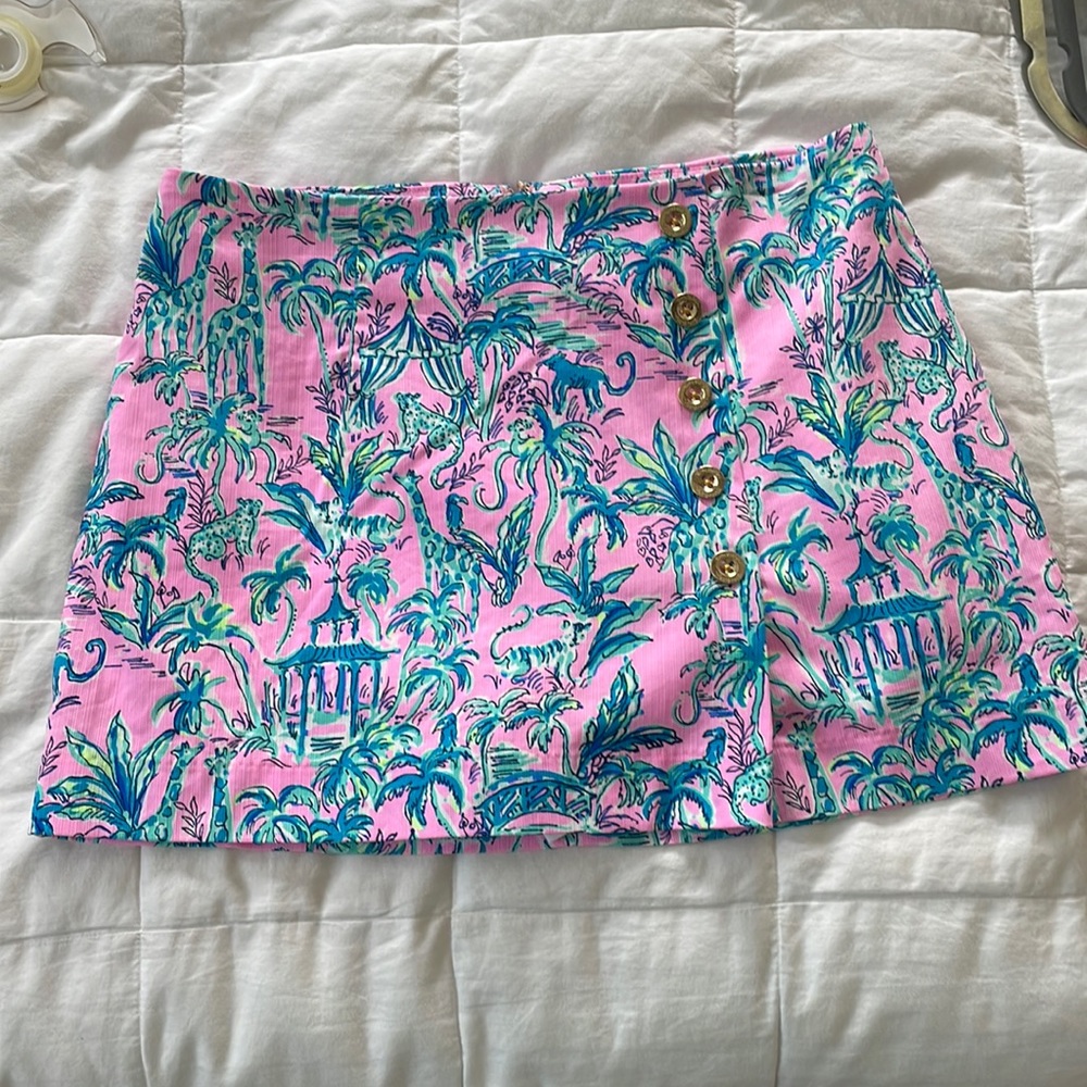 NWOT Lilly Pulitzer Sally Skort. Size 12.